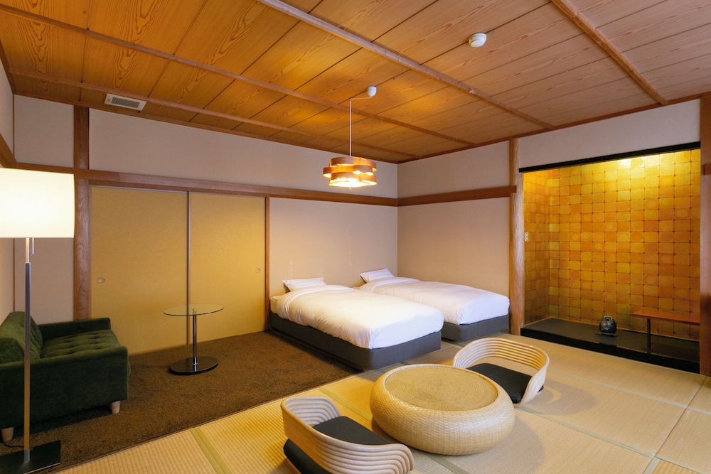 温泉付き和洋室 Twin 客室4 | 旅館 吉田屋