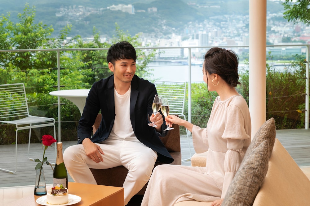 [離れ]オーシャンスイートツイン 客室1 | ガーデン テラス 長崎 ホテル & リゾート