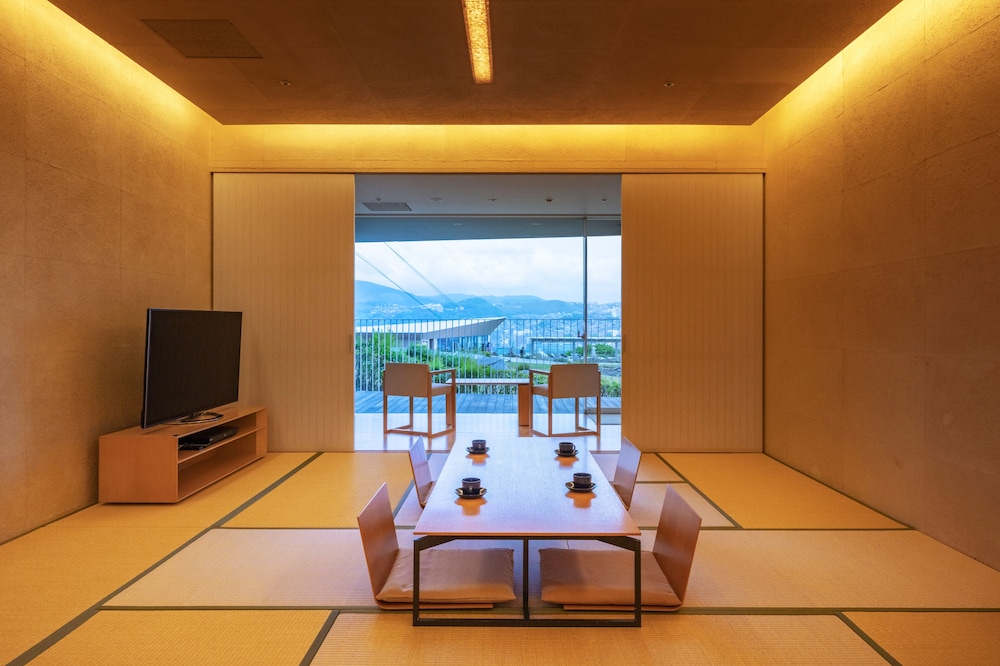 [本館]ジャパニーズスイート（和室） 客室5 | ガーデン テラス 長崎 ホテル & リゾート
