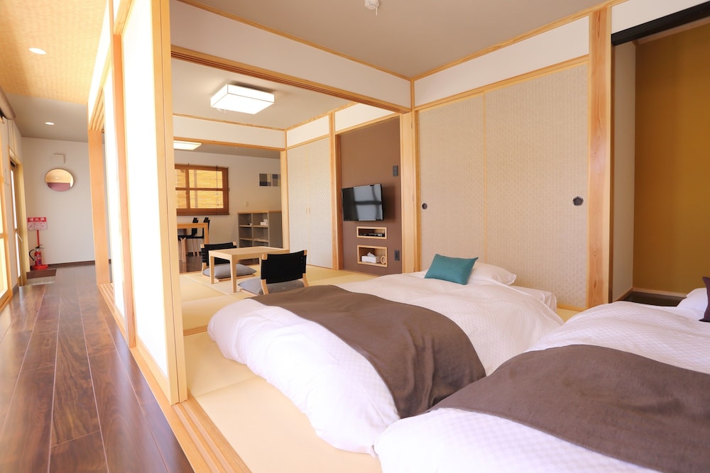 一棟貸し 客室1 | たびの邸宅 沖縄今帰仁 HOMANN CONCEPT