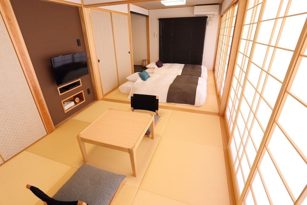 一棟貸し 客室4 | たびの邸宅 沖縄今帰仁 HOMANN CONCEPT