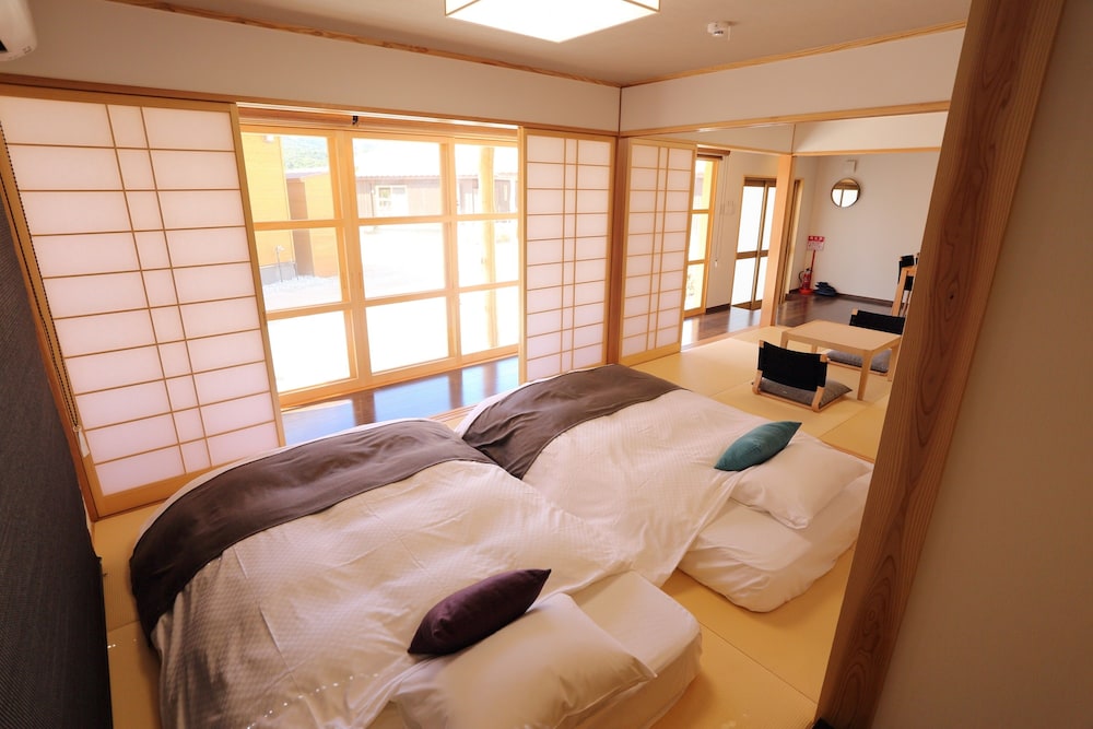 一棟貸し 客室3 | たびの邸宅 沖縄今帰仁 HOMANN CONCEPT