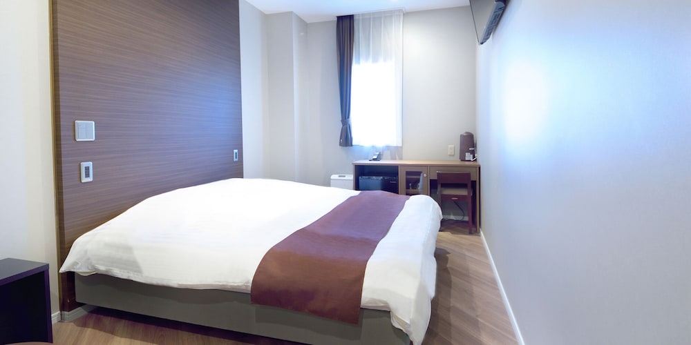 スーペリア ダブルルーム キングベッド 1 台 禁煙 (19 sqm) | ホテルアベストグランデ岡山