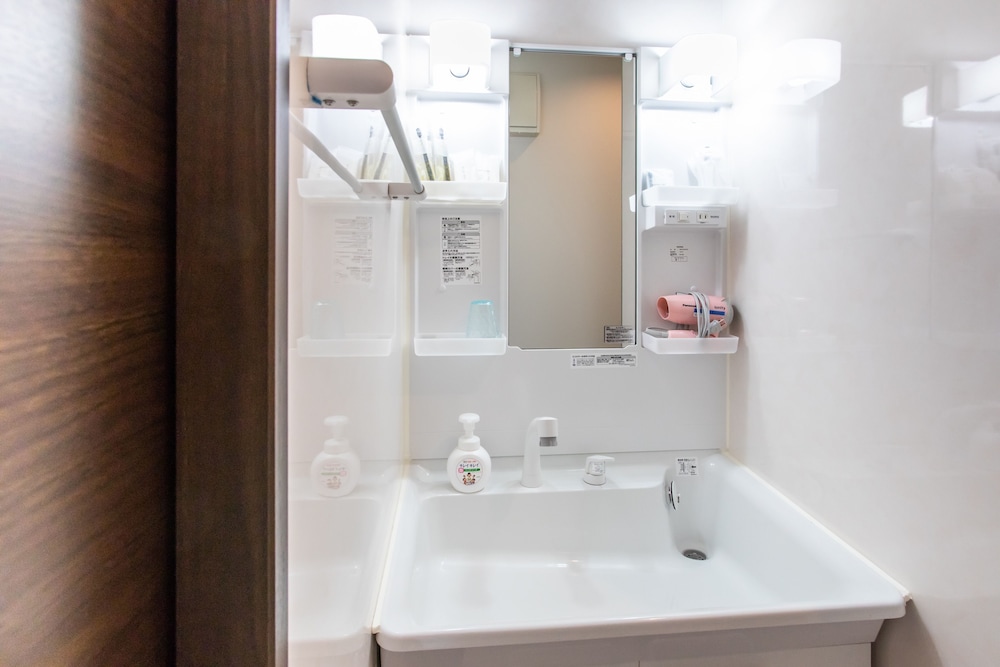 エグゼクティブ アパートメント 禁煙 バスルームのシンク0 | Luana Uakoko Resort Hotel