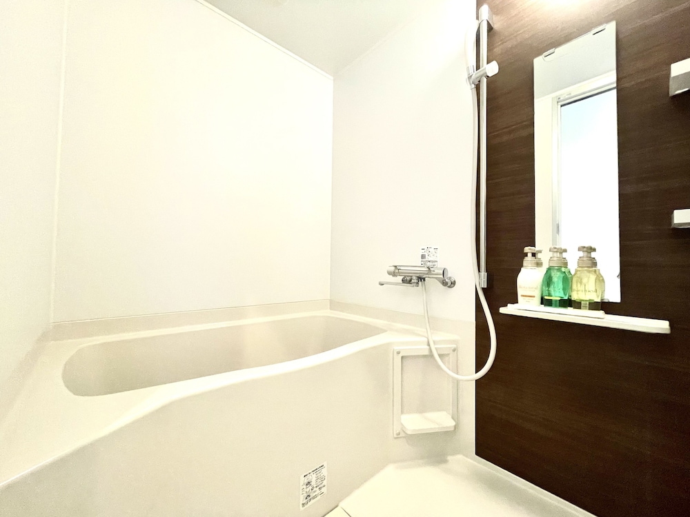 エグゼクティブ アパートメント 禁煙 バスルームのシャワー0 | Luana Uakoko Resort Hotel