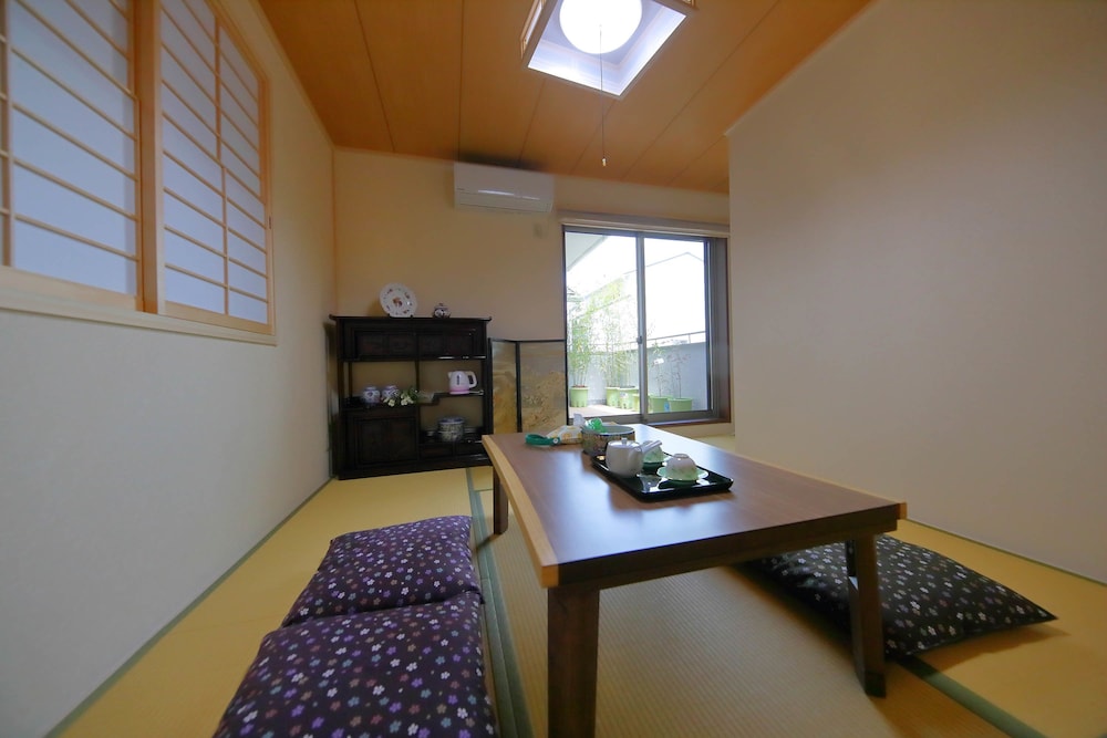 デラックス ファミリースイート 客室18 | Japanese Style Ryokan Yuan
