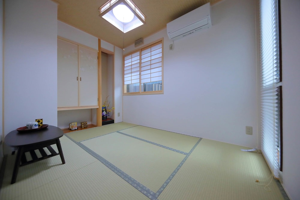 デラックス ファミリースイート 客室2 | Japanese Style Ryokan Yuan