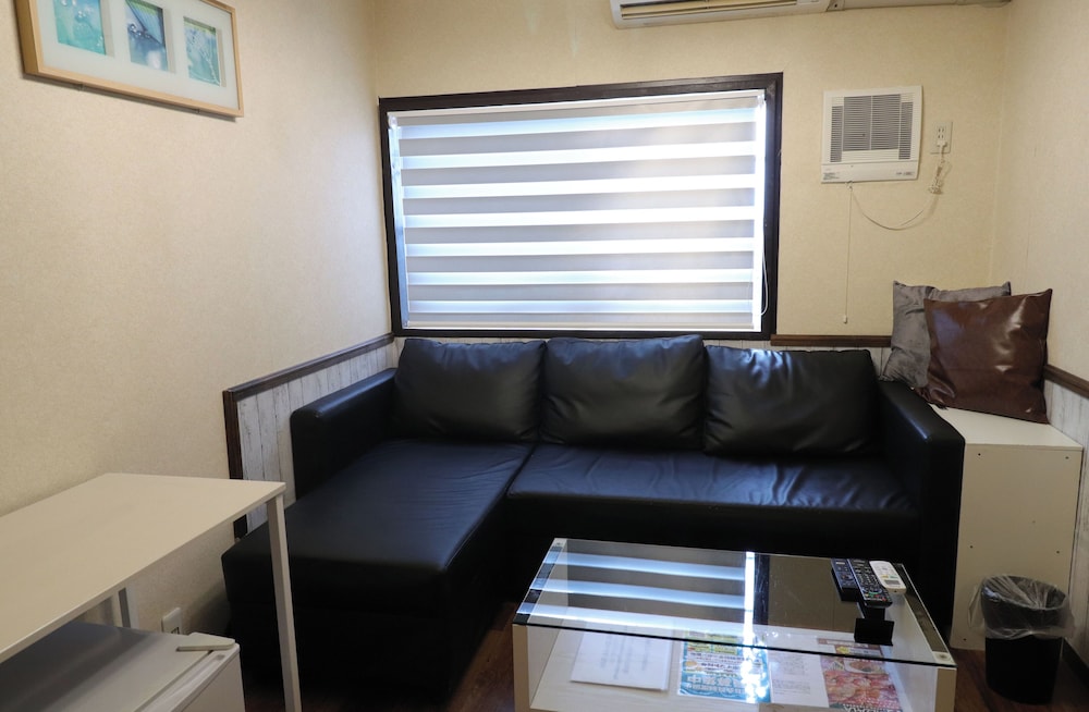 ベーシック ダブルルーム クイーンベッド 1 台 禁煙 リビング エリア0 | ホテル ラ フォンテーヌ