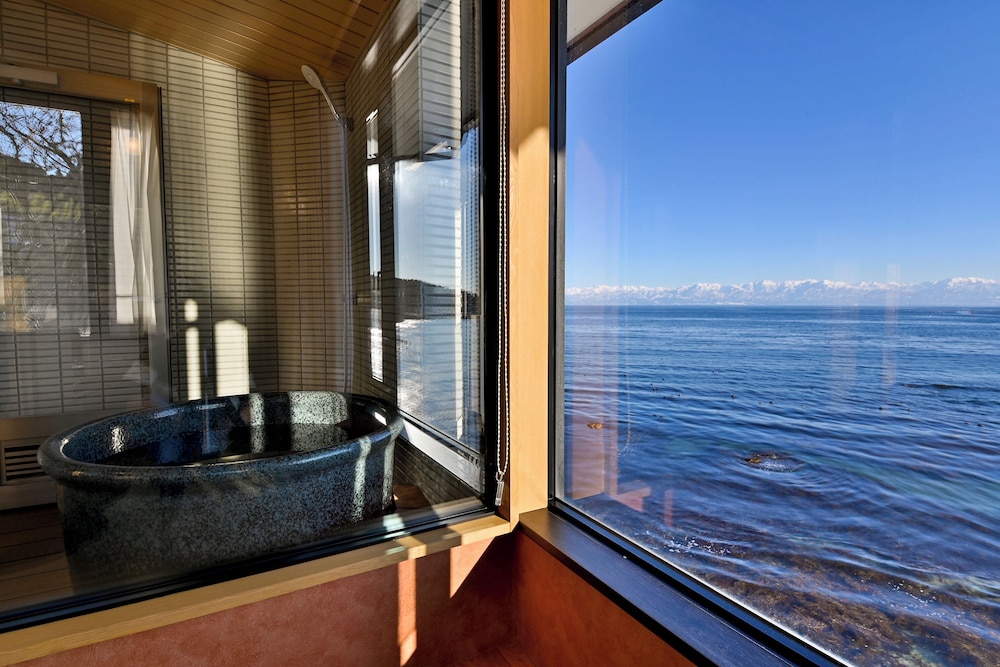 特別室 小上がりツインルーム 禁煙 ペット不可 バスルーム0 | La・se・ri Resort & Stay