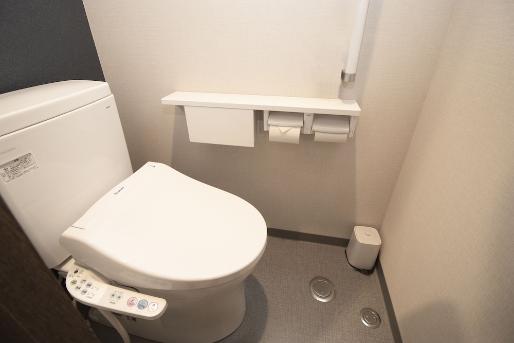 モダンツインルーム 禁煙 ペット不可 客室4 | La・se・ri Resort & Stay