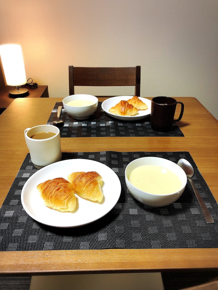 アパートメントダブル 客室内のダイニングエリア0 | 京蔵 別邸二条