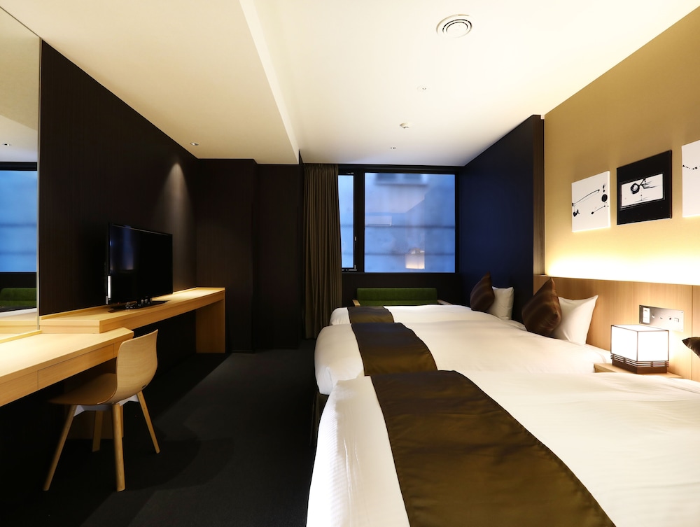 トリプルルーム (5名 利用) | KOKO HOTEL 京都四条烏丸