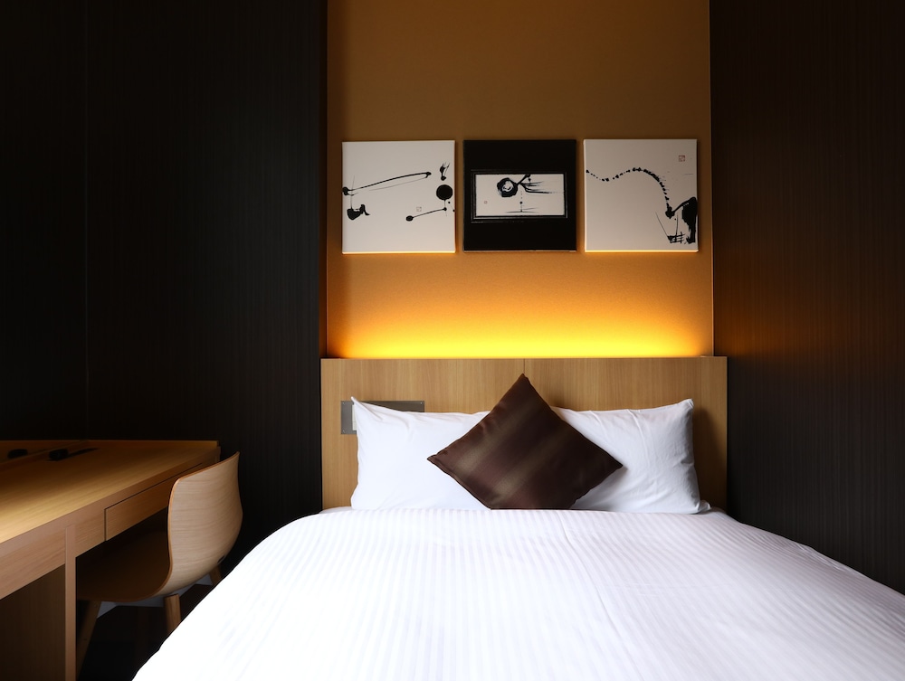 スタンダード ダブルルーム 客室2 | KOKO HOTEL 京都四条烏丸