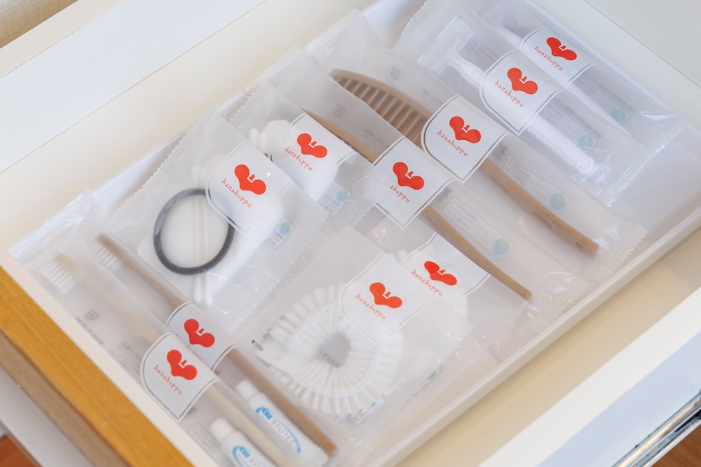 ベーシック ツインルーム 客室の設備とサービス0 | 別府温泉 竹と椿のお宿 花べっぷ