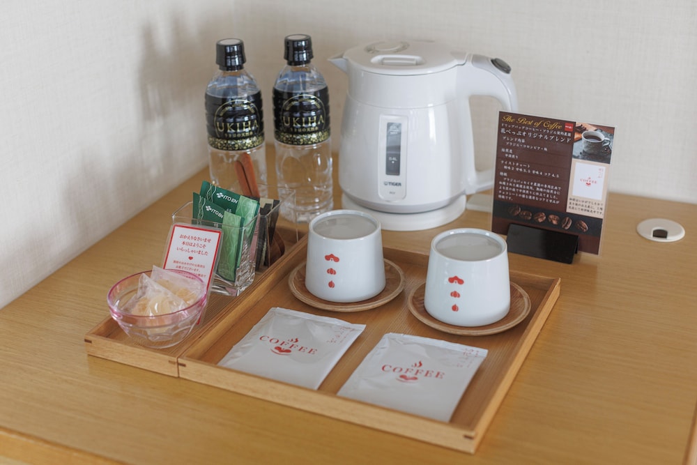 ベーシック ツインルーム 客室の設備とサービス1 | 別府温泉 竹と椿のお宿 花べっぷ