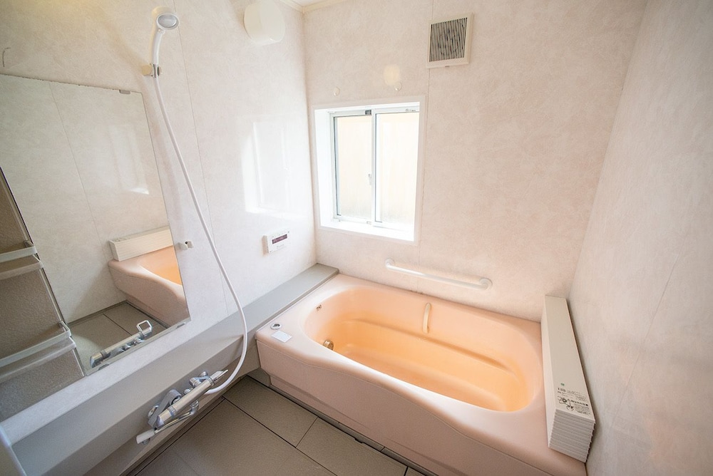 一棟貸し バスルーム0 | 逗子 ビーチハウス