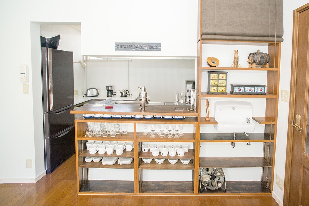 専用簡易キッチン1 | 逗子 ビーチハウス 専用簡易キッチン1 | 逗子 ビーチハウス