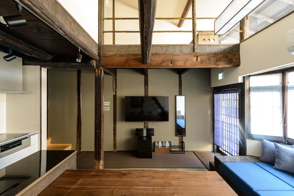 Shiki Homes | TSURU KAME 鶴亀 リビング エリア7 | Shiki Homes 鶴亀