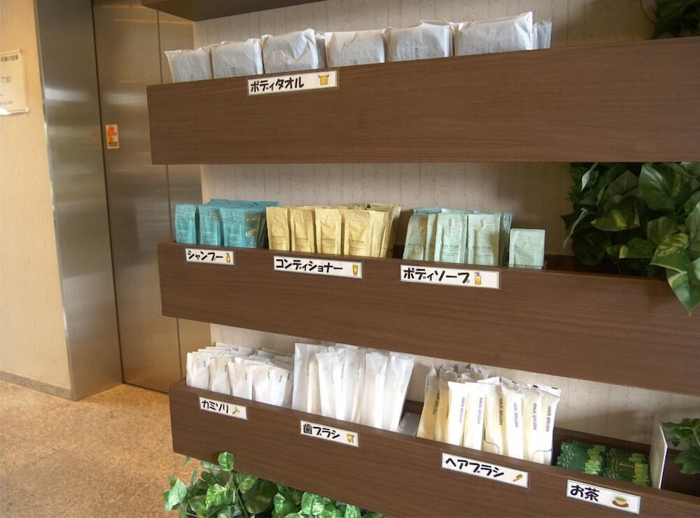 ダブルルーム 喫煙可 客室の設備とサービス1 | グリーン ホテル Yes 長浜 みなと館