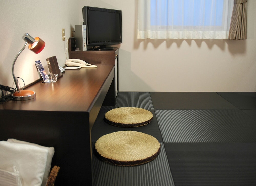 エコノミー 和室 禁煙 客室1 | グリーン ホテル Yes 長浜 みなと館