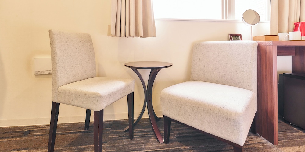 スタンダード ツインルーム 喫煙可 客室2 | メルディアステイ二条城