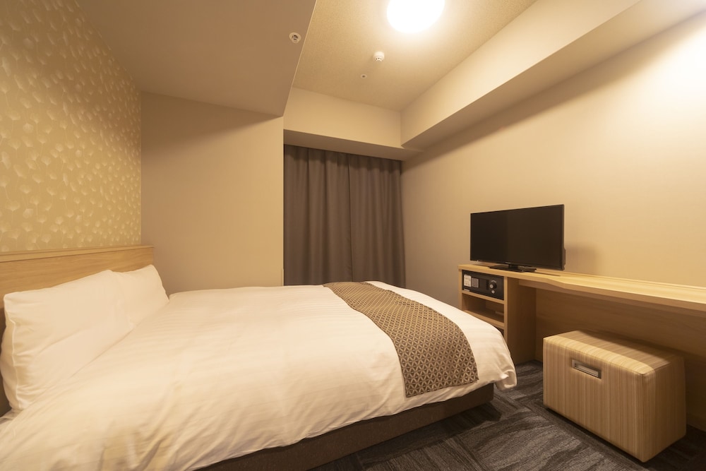 ダブルルーム 禁煙 客室2 | 天然温泉 朝霧の湯 ドーミーインPREMIUMなんば ANNEX