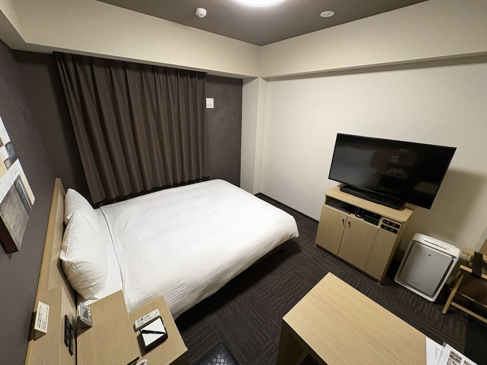 ダブルルーム 喫煙可 客室2 | ホテルルートイン 宇都宮ゆいの杜