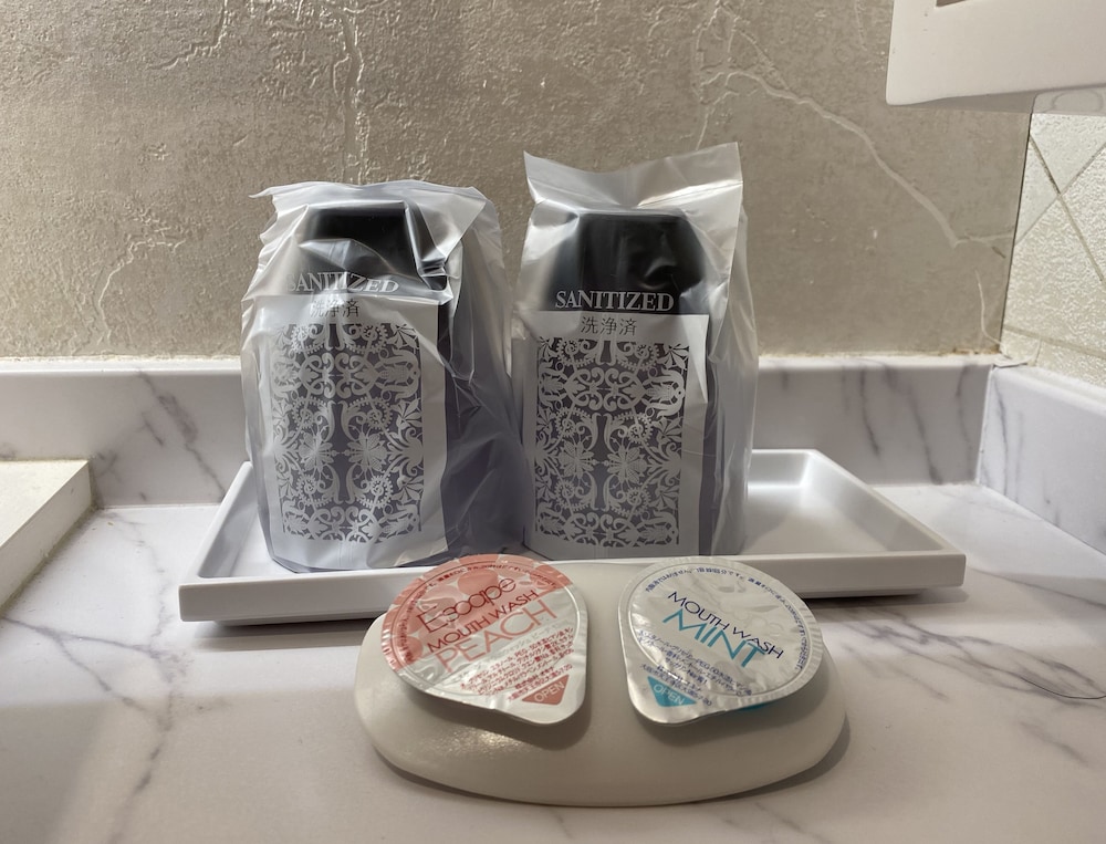 ベーシック ダブルルーム シティビュー バスルームの設備1 | ホテル リージェント大高 - アダルトオンリー