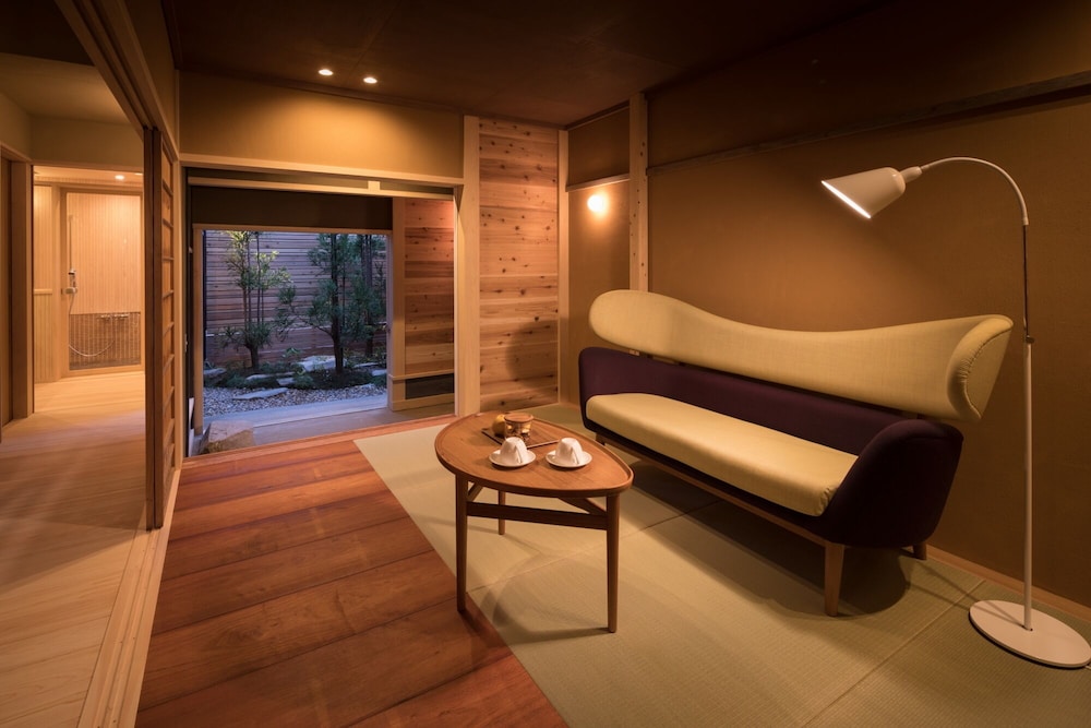 丸屋［MARUYA］1棟貸切【99.9平米・定員5名】 | HOTEL 講 大津百町