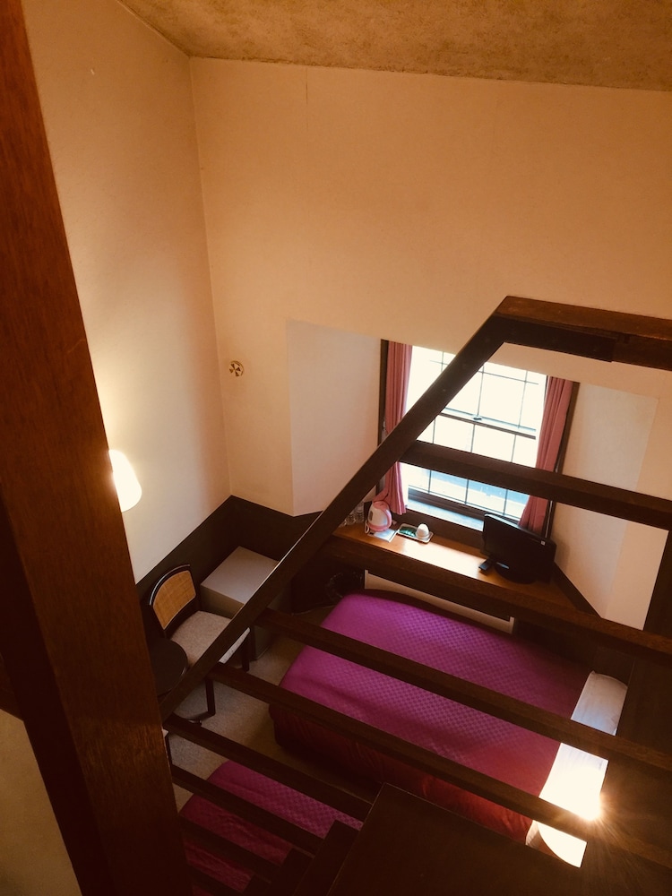 トリプルルーム ガーデンビュー 客室2 | ホテル白樺湖榮園