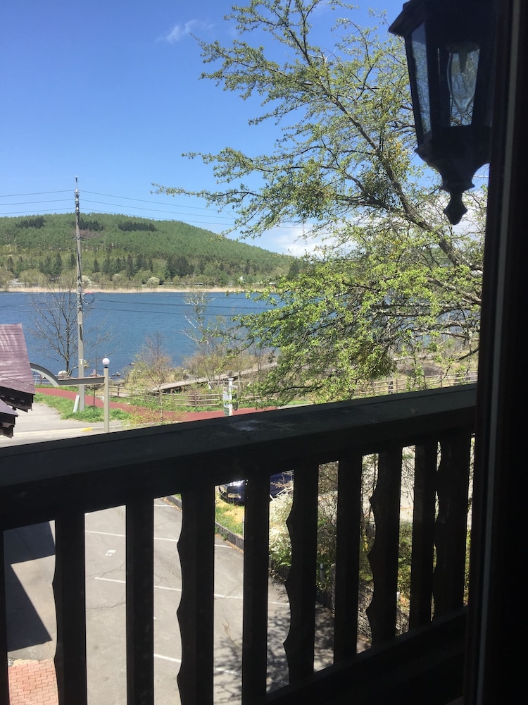 4 人部屋 レイクビュー レイク ビュー0 | ホテル白樺湖榮園