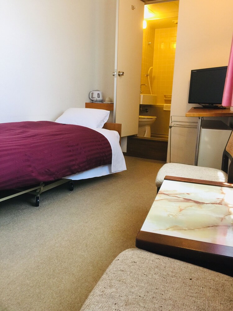 トリプルルーム マウンテンビュー 客室1 | ホテル白樺湖榮園