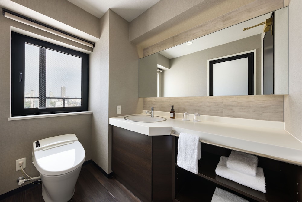 デラックスツイン 禁煙 バスルーム1 | ザ・ワンファイブ大阪なんば黒門