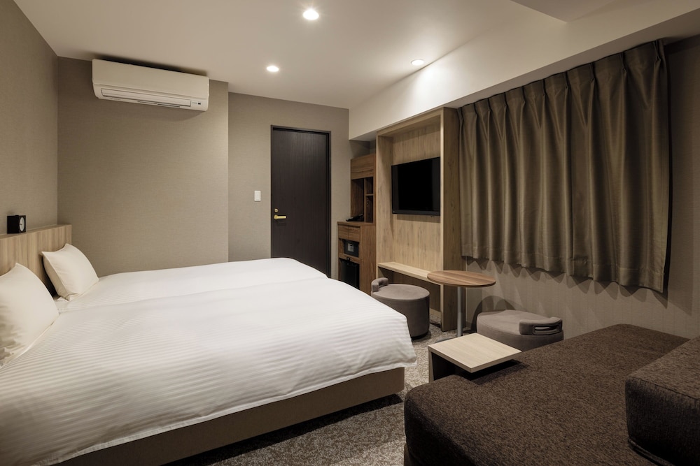 デラックスツイン 禁煙 客室1 | ザ・ワンファイブ大阪なんば黒門