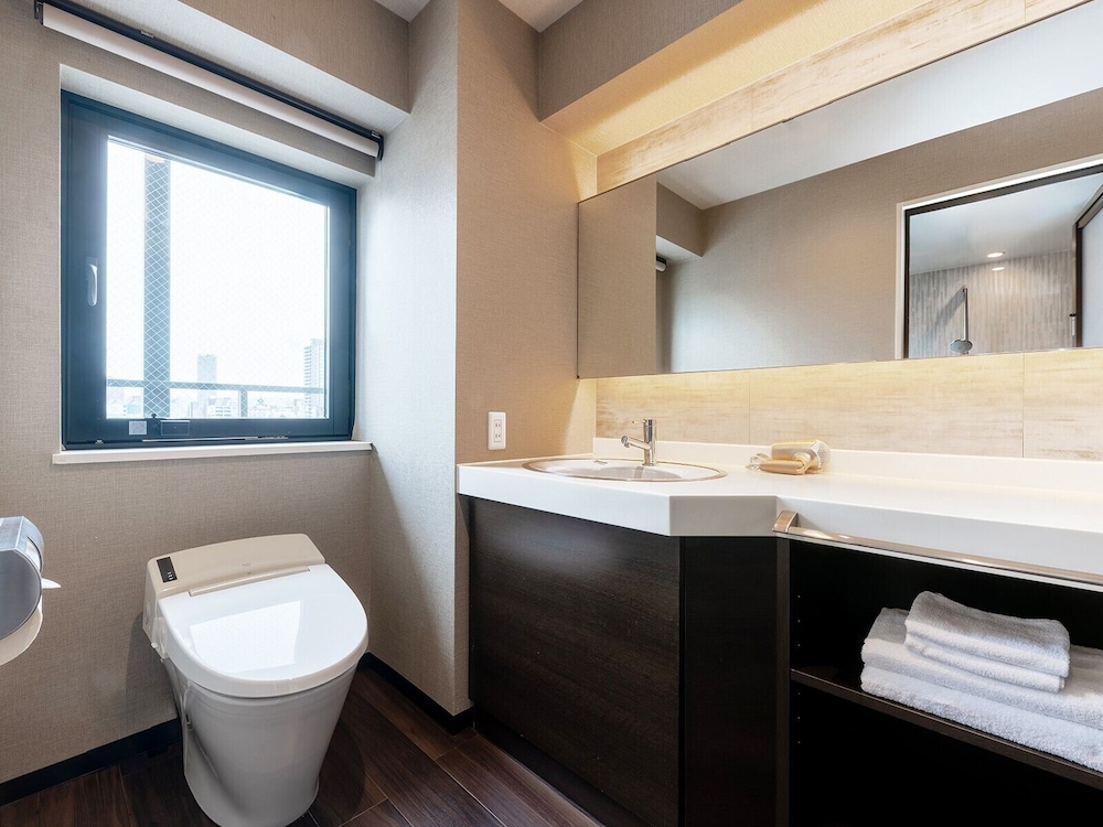 デラックスツイン 禁煙 バスルーム3 | ザ・ワンファイブ大阪なんば黒門