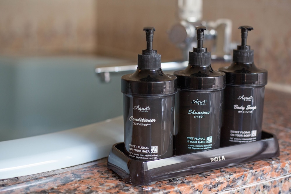 エコノミー ダブルルーム 禁煙 バスルーム3 | 波の上クリスタルホテル