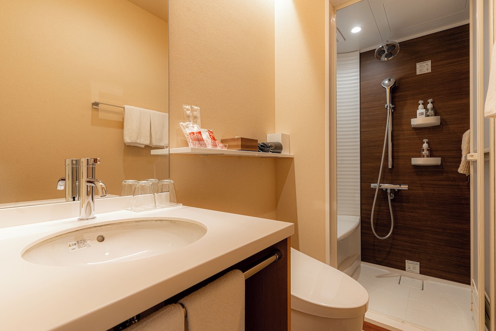 藤の間 バスルーム0 | 京都大原の料理旅館 芹生