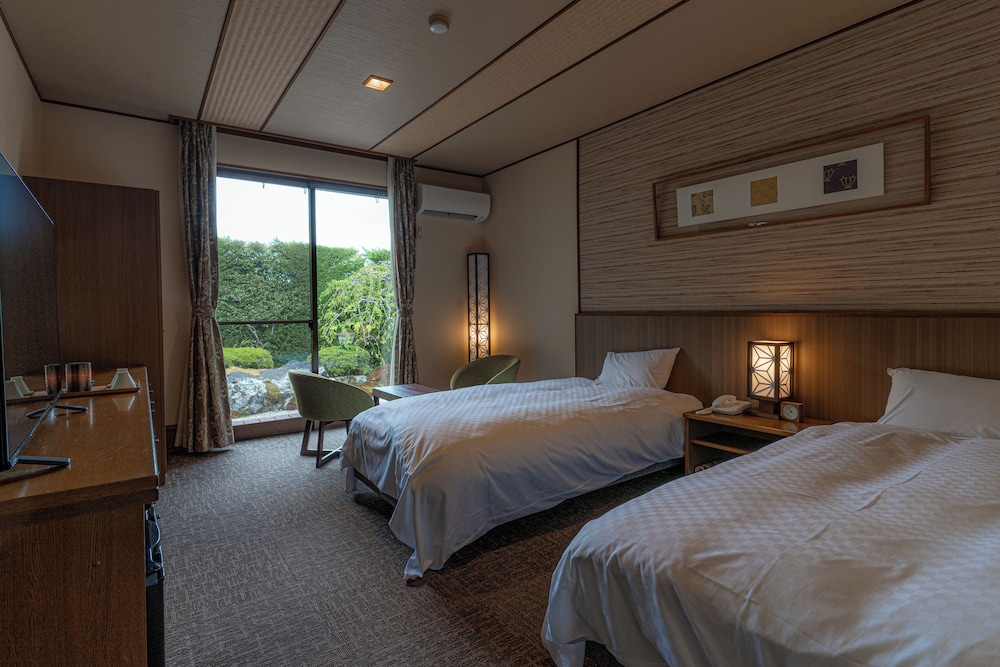 藤の間 客室4 | 京都大原の料理旅館 芹生