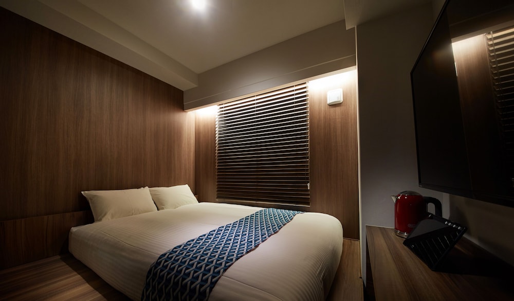 スタンダード ダブルルーム ダブルベッド 1 台 禁煙 | ホテル アマネク 浅草駅前