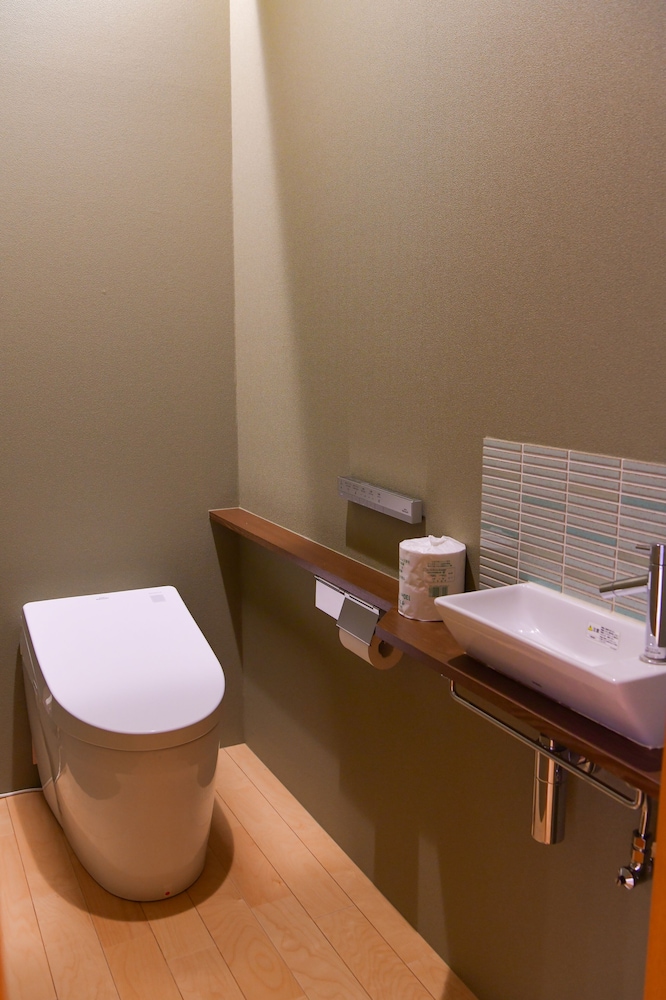 本館 客室12畳和室 禁煙 バスルーム0 | 湯の宿 松栄