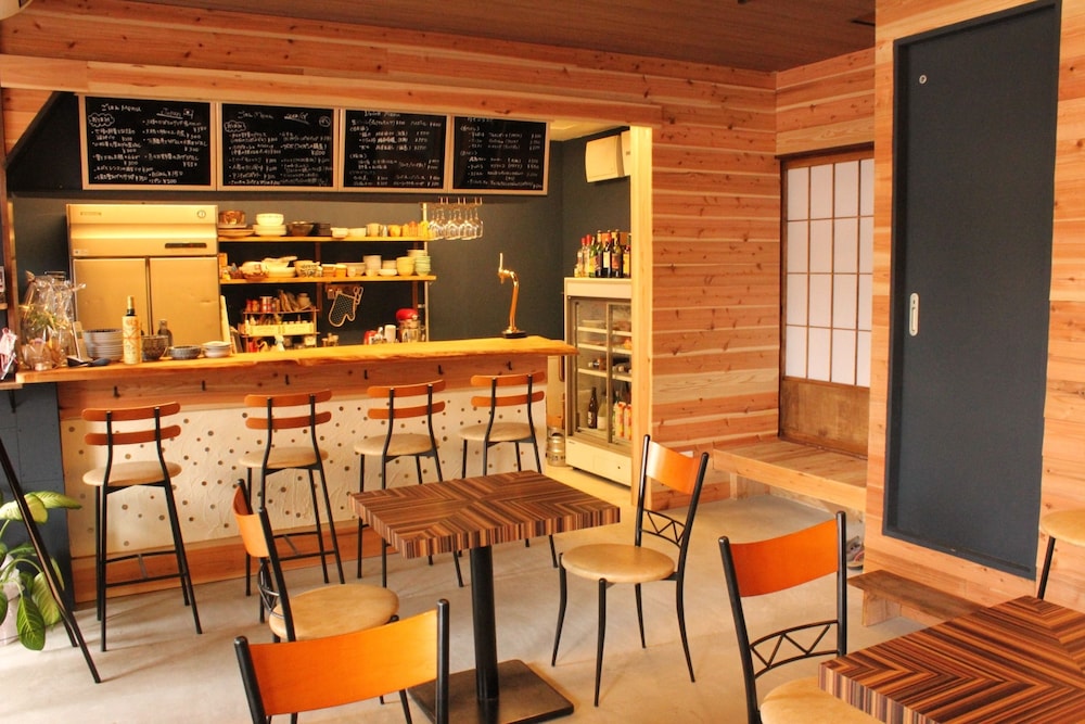 レストラン1 | 旅バル&ホステル MONDO レストラン1 | 旅バル&ホステル MONDO