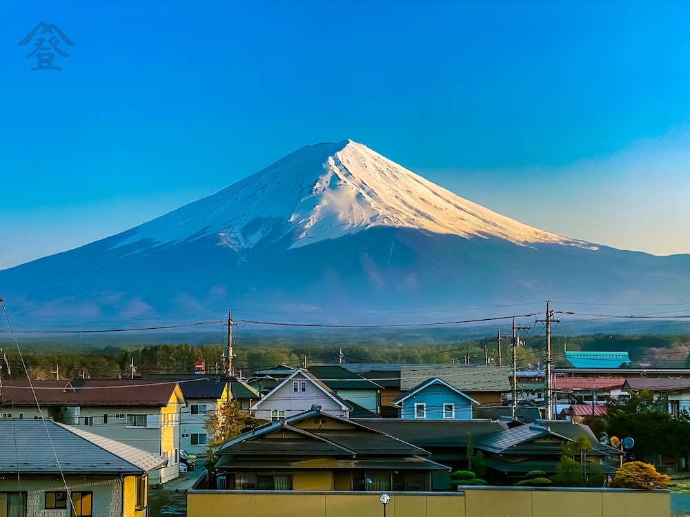 Semi-double room - 3rd floor, Mt. Fuji side マウンテン ビュー0 | 登り坂ホテル