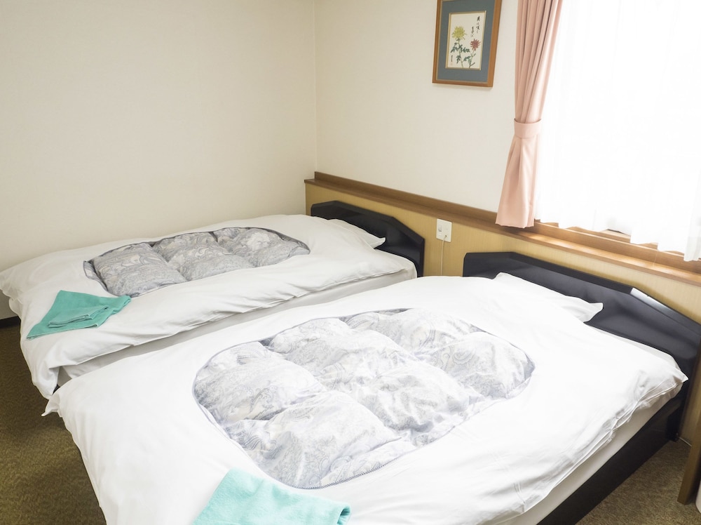 ツインルーム | ひこねステーションホテル