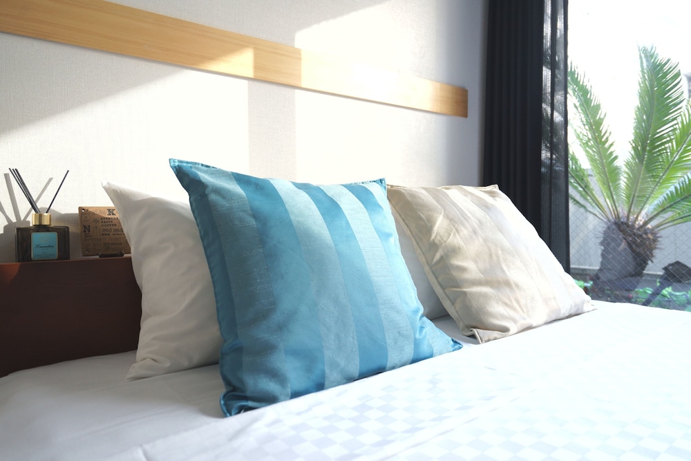 ベーシック ダブルルーム 客室2 | Feel Osaka Yu