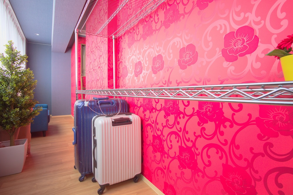 ラグジュアリー ドミトリー ルーム 女性専用 二段ベッド 2名分 (ペット不可) 客室7 | Feel Osaka Yu