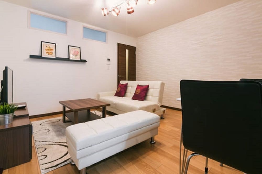 スタンダード アパートメント 禁煙 リビングルーム2 | フォレストテラス天神南