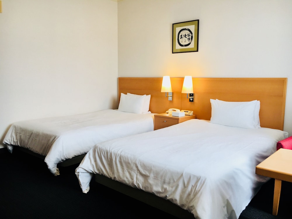 スタンダード ツインルーム 禁煙 客室4 | ホテル ウェルコ 成田
