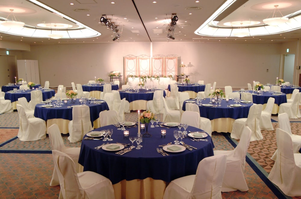 ボールルーム1 | ホテル ウェルコ 成田