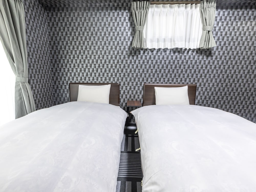 ツインルーム 禁煙 客室3 | Tabist 京蔵 京都二条