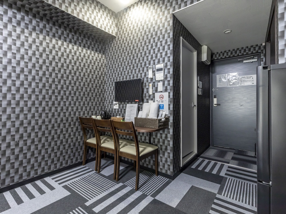 ツインルーム 禁煙 客室13 | Tabist 京蔵 京都二条